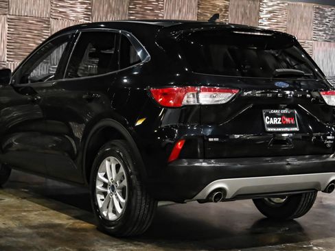 Used 2020 Ford Escape SE AWD/4WD image 13