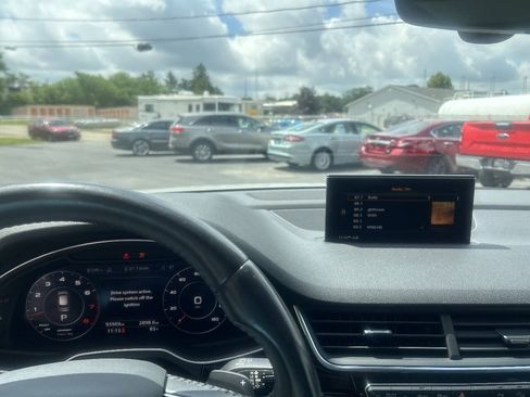 Used 2019 Audi Q7 3.0T Premium Plus AWD/4WD image 20