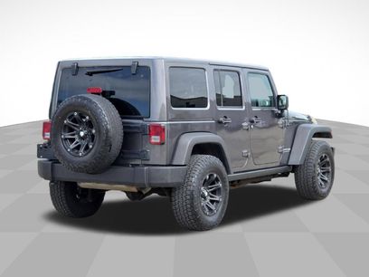 Used 2018 Jeep Wrangler Unlimited Rubicon w/ Cold Weather Group