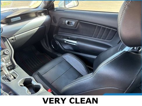 Used 2021 Ford Mustang GT Premium image 15