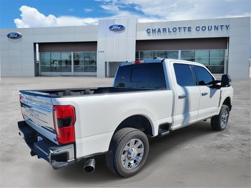 Used 2024 Ford F250 King Ranch w/ Chrome Package image 4
