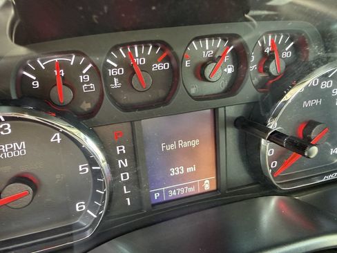 Used 2018 Chevrolet Silverado 2500 W/T AWD/4WD image 22