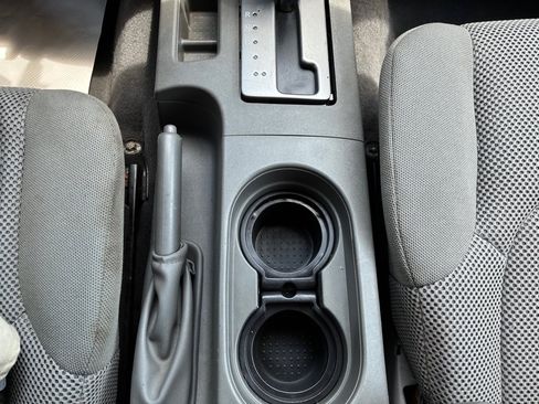 Used 2019 Nissan Frontier SV AWD/4WD image 15