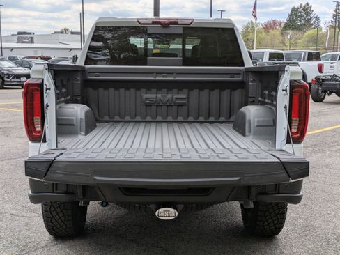 New 2026 GMC Sierra 1500 AT4X w/ AT4X AEV Edition AWD/4WD image 33