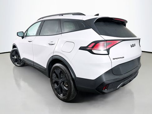 Certified 2025 Kia Sportage X-Line image 5