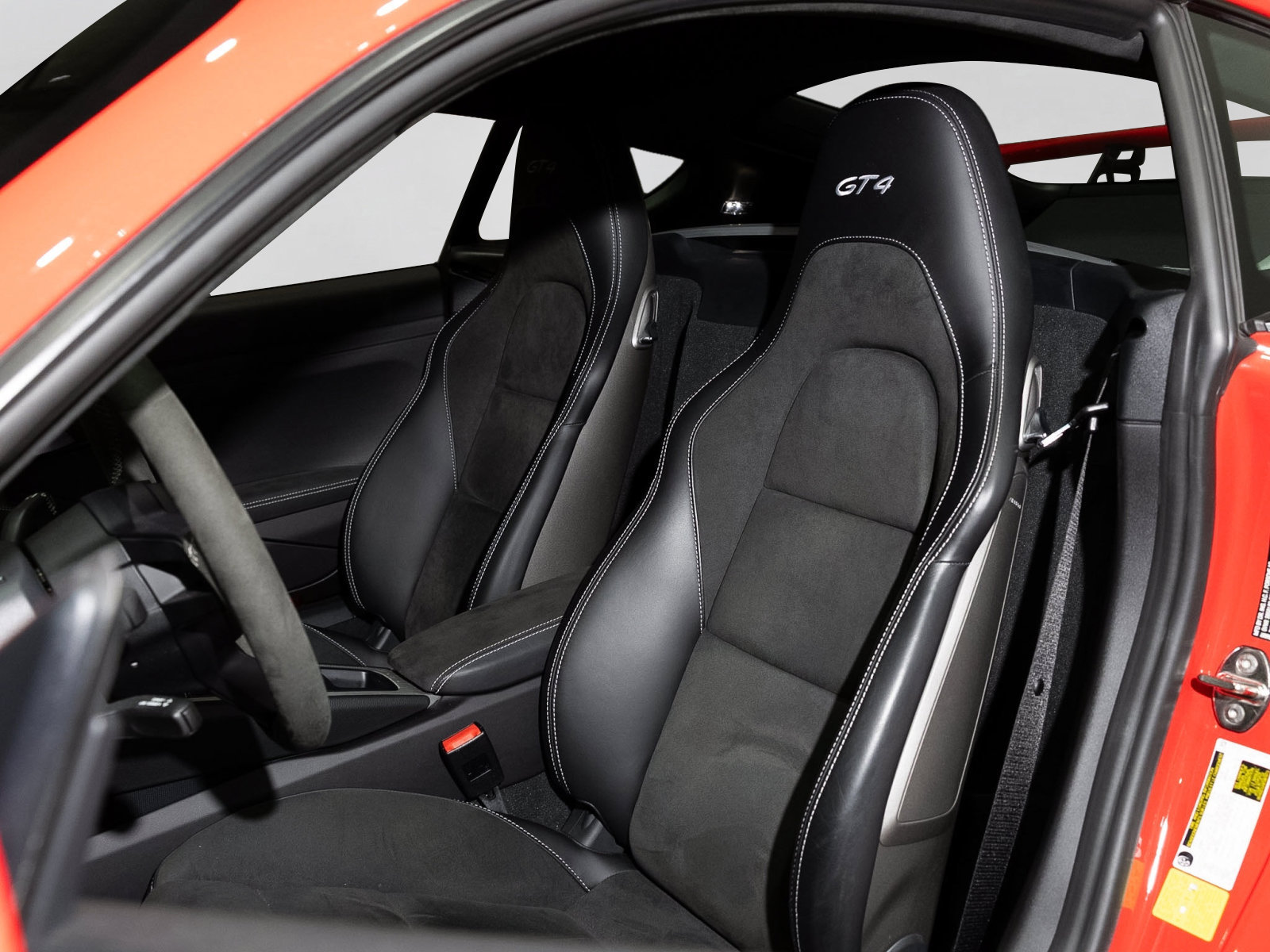 Used 2023 Porsche 718 Cayman GT4 RWD image 24