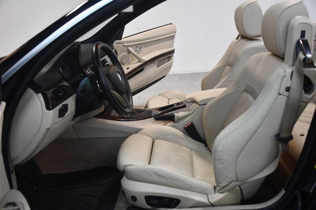 Used 2008 BMW 328i Convertible RWD image 34
