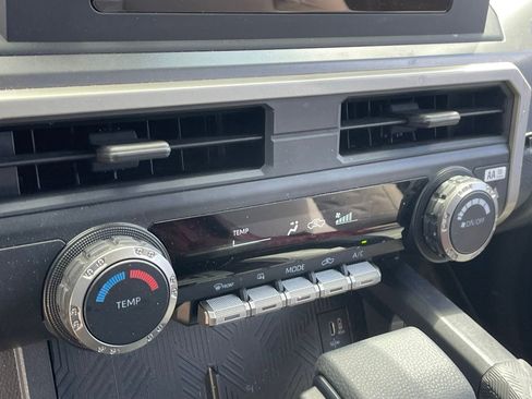 Used 2024 Toyota Tacoma SR5 AWD/4WD image 9