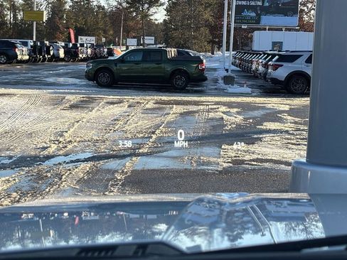 Used 2023 Ford F350 Platinum w/ FX4 Off-Road Package image 41