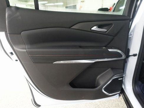 New 2026 Chevrolet Traverse Z71 w/ Enhanced Driving Package AWD/4WD image 19