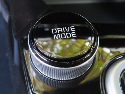 New 2026 Kia Seltos SX image 13