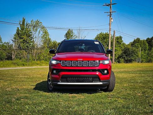 New 2026 Jeep Compass Limited AWD/4WD image 8