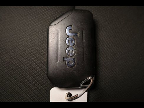 Used 2018 Jeep Wrangler Unlimited Sport AWD/4WD image 22