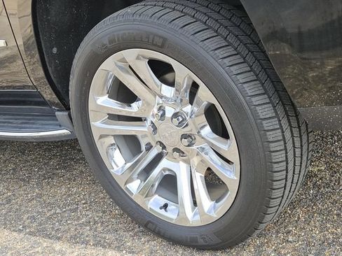 Used 2019 GMC Yukon XL SLT w/ Premium Edition RWD image 7