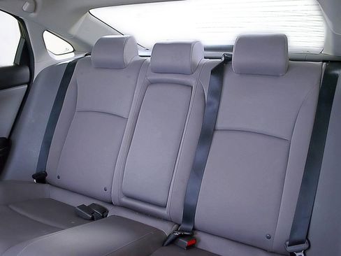 Used 2018 Honda Civic EX-T image 16