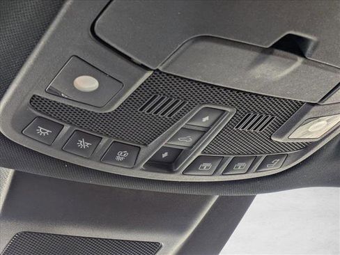 Used 2019 Lincoln Navigator Reserve image 14