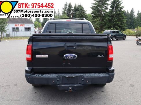 Used 2007 Ford Explorer Sport Trac XLT AWD/4WD image 8