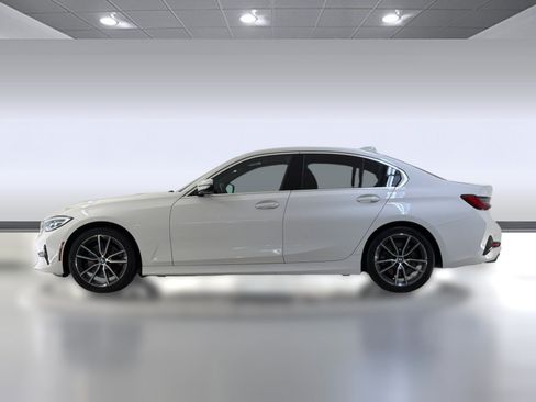 Used 2021 BMW 330i Sedan w/ Driving Assistance Package RWD image 2