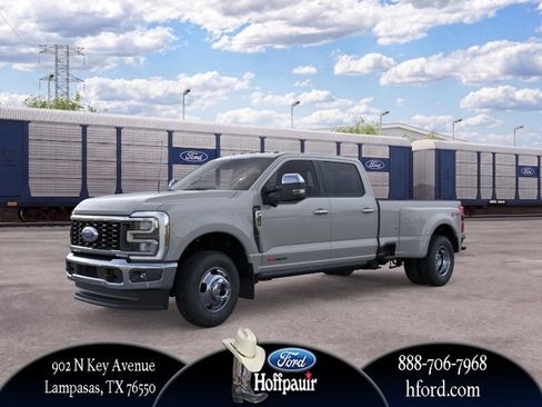New 2026 Ford F350 4x4 Crew Cab DRW Super Duty image 1