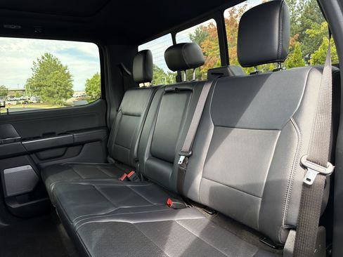 Used 2025 Ford F150 Lariat w/ Equipment Group 501A Mid AWD/4WD image 9