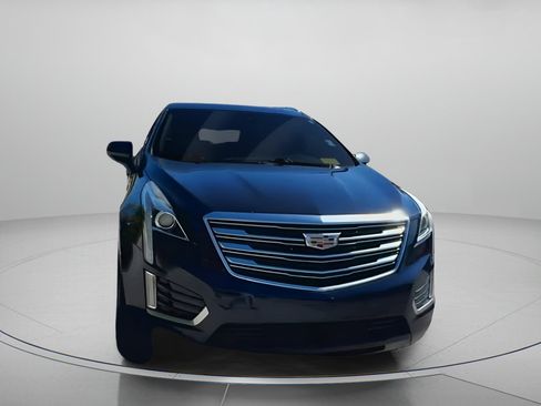 Used 2017 Cadillac XT5 Luxury w/ Driver Awareness Package image 5