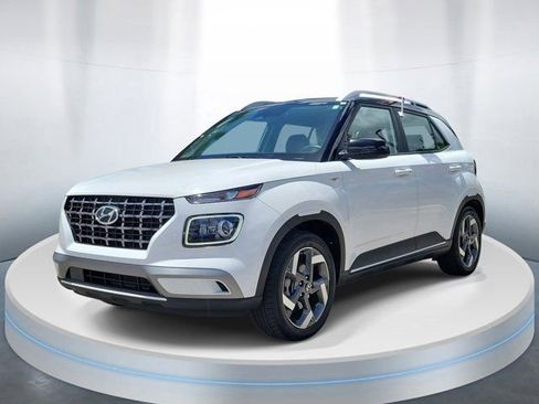Certified 2023 Hyundai Venue Limited FWD image 2