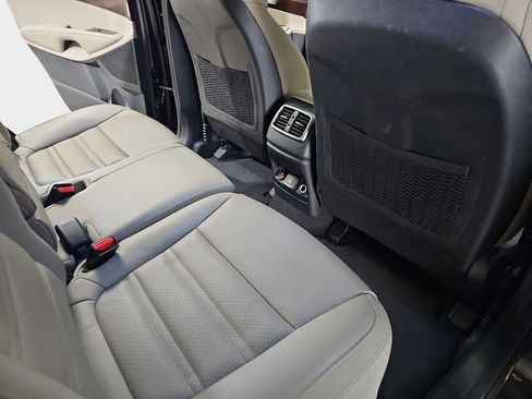 Used 2018 Kia Sorento EX w/ EX Advanced Touring Package FWD image 13