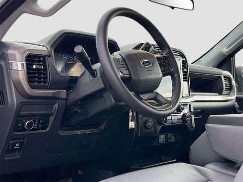 Used 2024 Ford F150 XL image 9