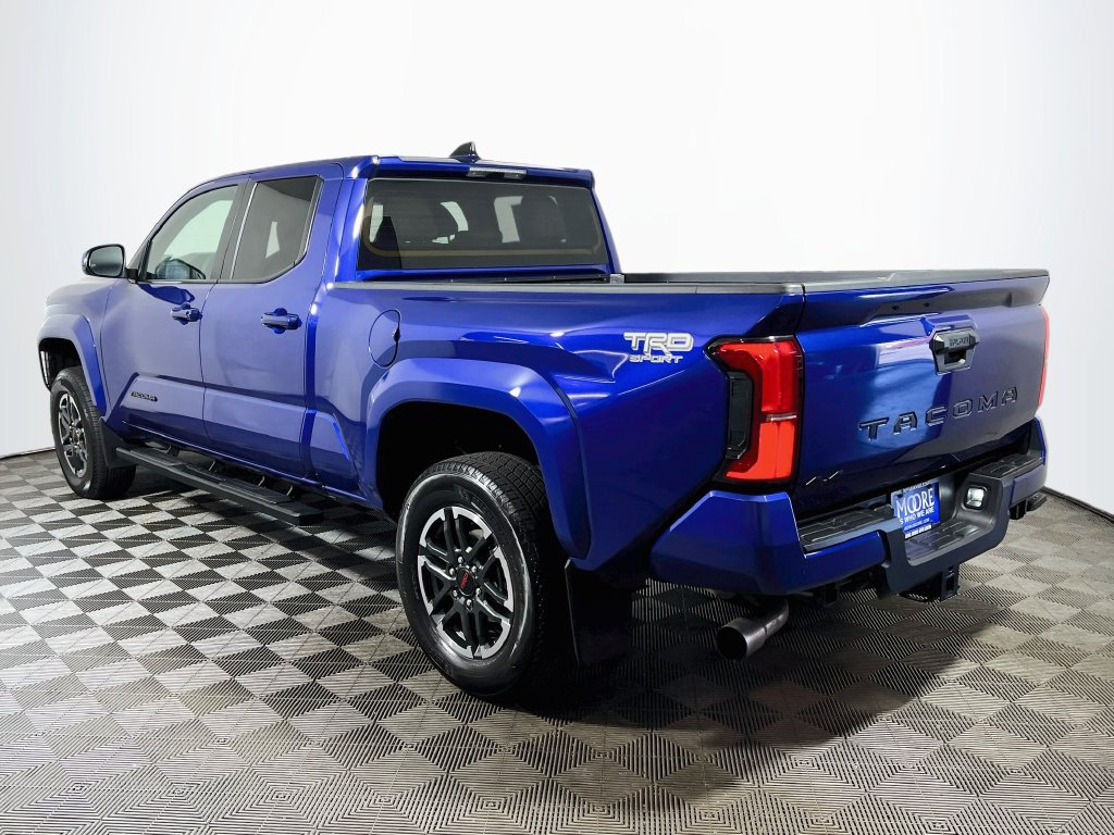 Certified 2025 Toyota Tacoma TRD Sport AWD/4WD image 5