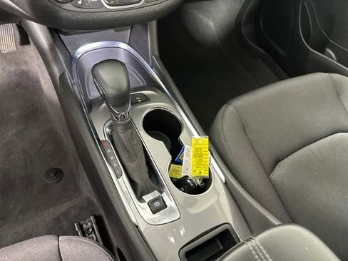 Used 2024 Chevrolet Malibu LT image 20