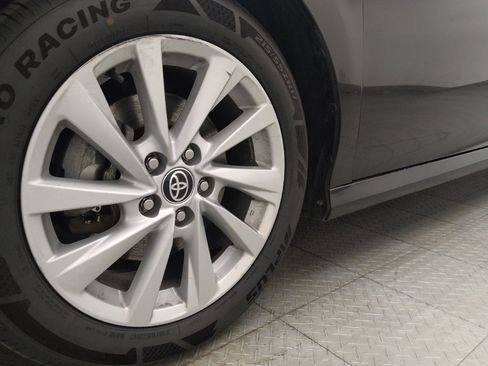 Used 2022 Toyota Camry LE FWD image 31