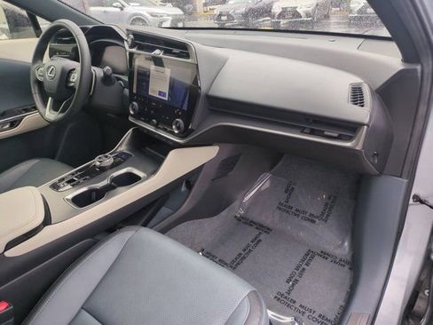 Used 2023 Lexus RZ 450e Premium w/ Accessory Package (Z1) image 31