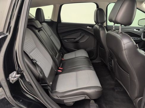 Used 2017 Ford Escape Titanium FWD image 11