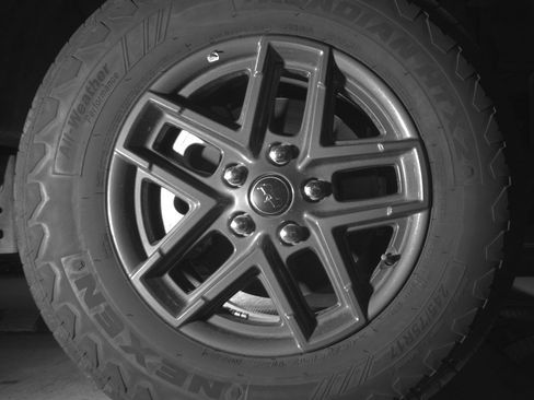 Used 2025 Jeep Wrangler Sport S image 13