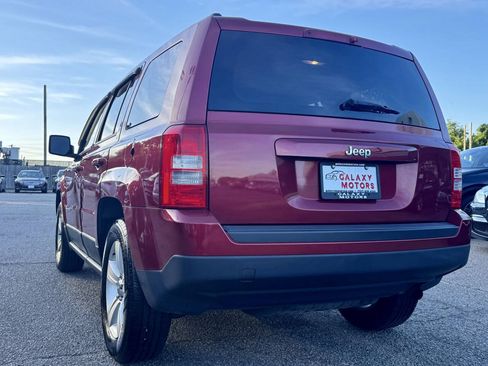 Used 2016 Jeep Patriot Sport w/ Power Value Group FWD image 3