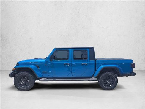 Used 2023 Jeep Gladiator Sport AWD/4WD image 9