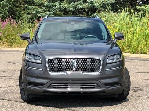 Used 2022 Lincoln Nautilus Reserve w/ Monochromatic Package image 34