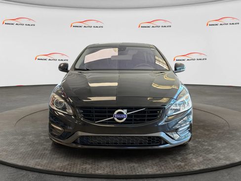 Used 2018 Volvo S60 T5 Dynamic w/ Protection Package AWD/4WD image 3