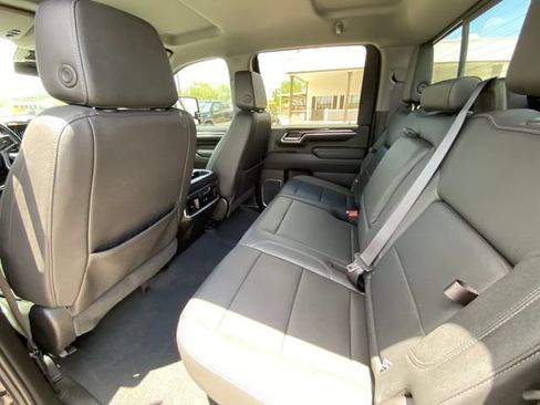 Used 2024 Chevrolet Silverado 2500 LTZ w/ LTZ Plus Package AWD/4WD image 14