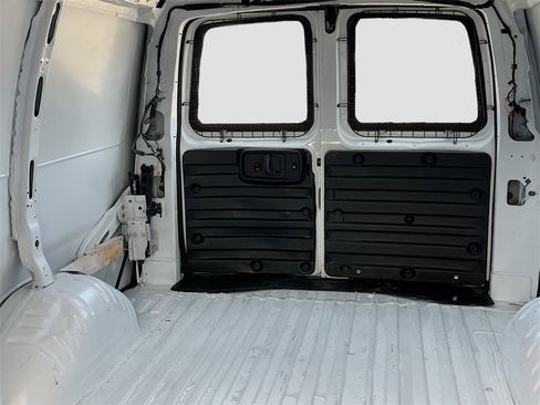 Used 2024 Chevrolet Express 2500 w/ Driver Convenience Package image 22