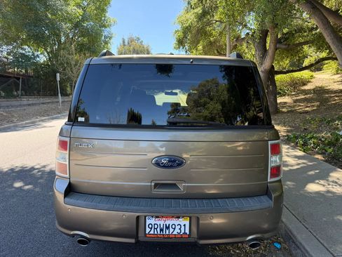 Used 2013 Ford Flex SE image 4