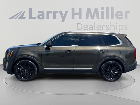Used 2022 Kia Telluride SX w/ SX Prestige Package AWD/4WD image 2