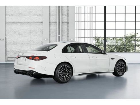 New 2026 Mercedes-Benz E 53 AMG e 4MATIC Sedan image 19