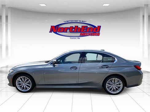 Used 2024 BMW 330i xDrive Sedan w/ Convenience Package image 4