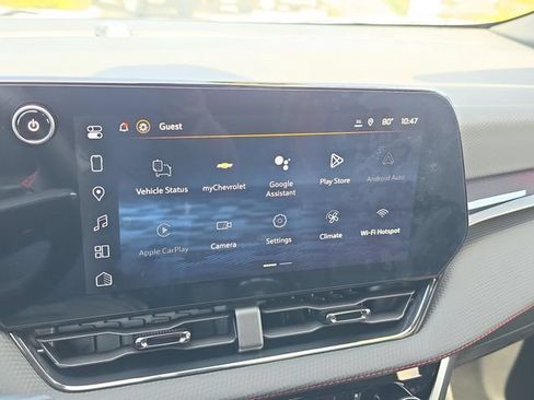 New 2026 Chevrolet Equinox RS w/ Convenience Package III FWD image 24