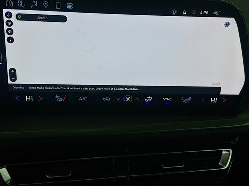 Used 2025 Chevrolet Traverse LT image 24