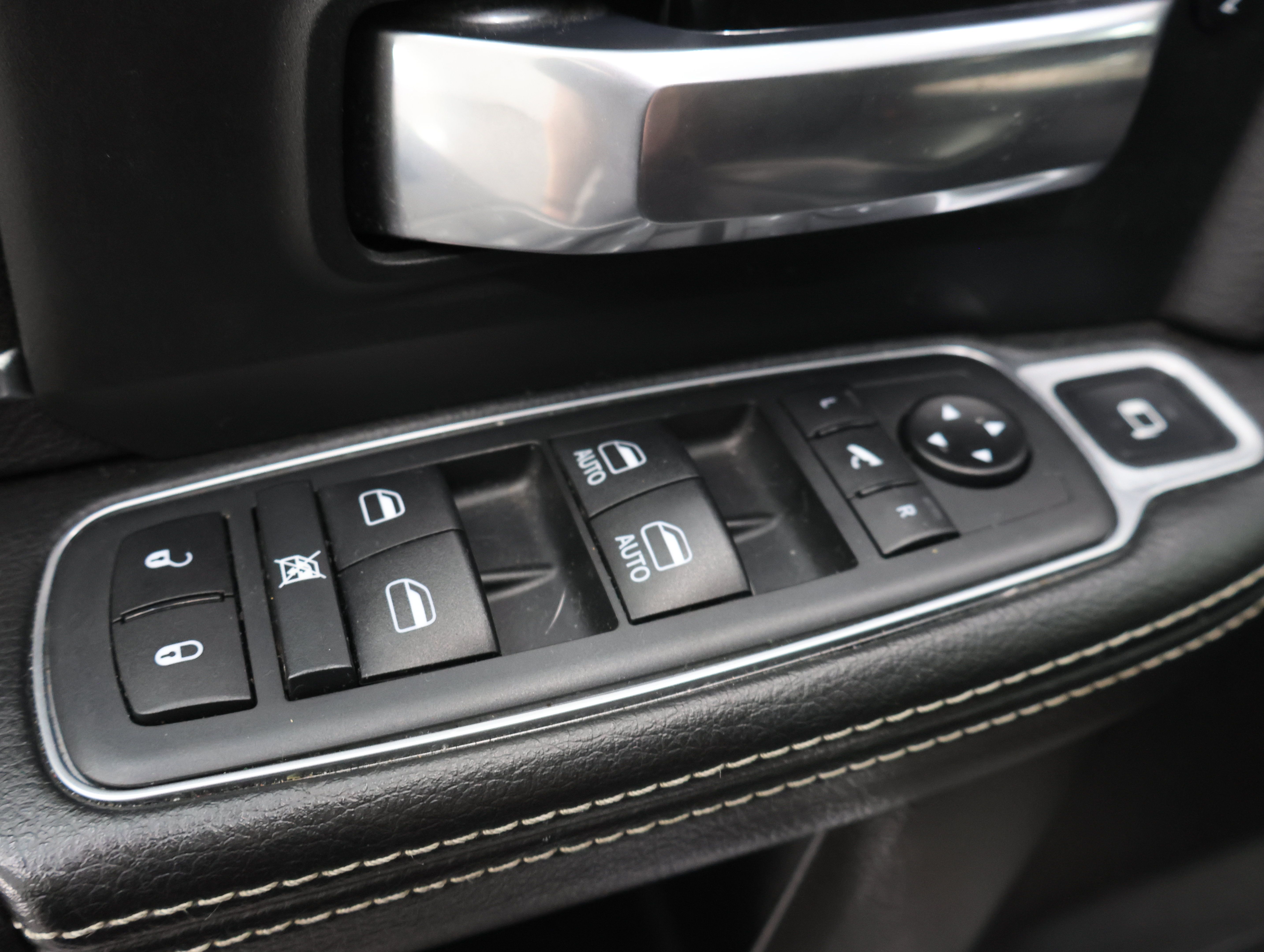 Used 2019 RAM 3500 Laramie AWD/4WD image 39