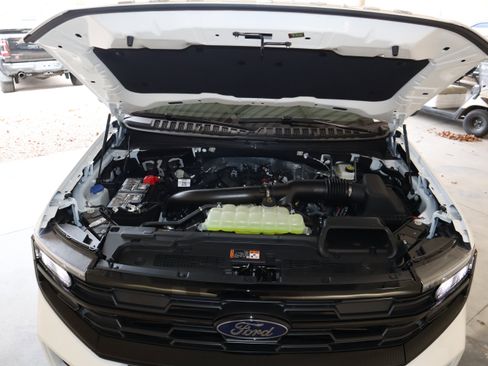 New 2025 Ford Expedition Active AWD/4WD image 20