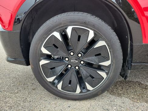 Used 2024 Chevrolet Blazer EV RS AWD/4WD image 5