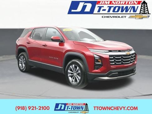 Used 2026 Chevrolet Equinox LT w/ Convenience Package II AWD/4WD image 1